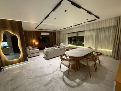 جاهزة للسكن الفوري بالفرش والأجهزة  | شقة للبيع 205م في كمبوند ليك فيو Lake View 1 المربع الذهبي - موقع بريميوم