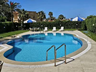 For rent in Marina 7 village, villa second row from the sandy lake