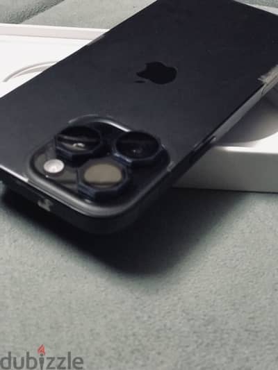 Apple - iPhone 16 Pro Max