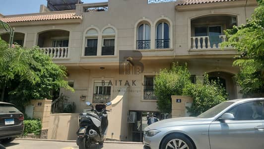 للبيع تاون هاوس فاخر – كمبوند فيلنيو التجمع الاول