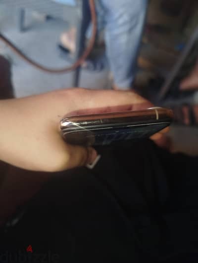 آبل - آيفون 11 برو