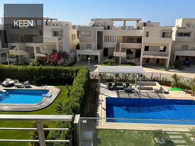 شاليه سينيور للبيع في هاسيندا باي | 281م | متشطب ومفروش بالكامل بالتكييفات | بنتهاوس + رووف + جراج