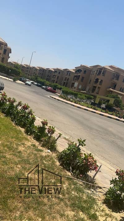 Villa for Sale in El Zohour – El Khamayel Compound, Sheikh Zayed | 280 sqm + 280 sqm Roof | Ultra Super Lux Finishing