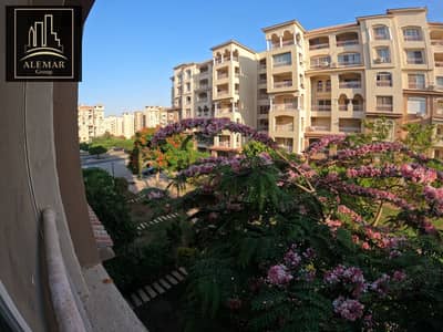 شقة نموذج ١٠٠ للبيع في مدينتي شامل عضوية نادي مجانا دور تاني فيو جاردن