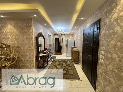 Finished Apartment for sale 250 m in the 9th District Sheikh Zayed Prime location