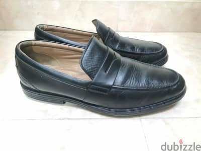شوز Clarks انجليزي اصلي وارد الخارج مقاس ٤٣ بحالة ممتازة