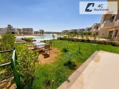بسعر قابل للتفاوض لسرعه البيع توين هاوس تشطيب كامل ريسيل فوري فيAzha- العين السخنة First Row Lagoon بتقسيمه مميزة Open view