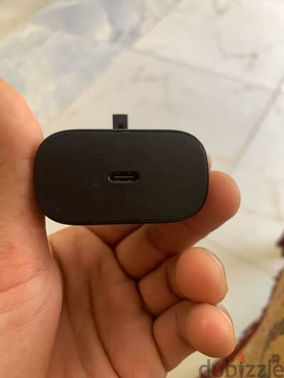 شاحن سامسونج اصلي ٢٥ وات للبيع فقط