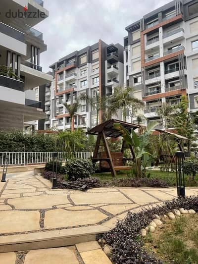 Apartment 161sqm meters,ready to move divided into 3rooms, with a 10% down payment and installments up to 10 years in Capital Suite Lagoons