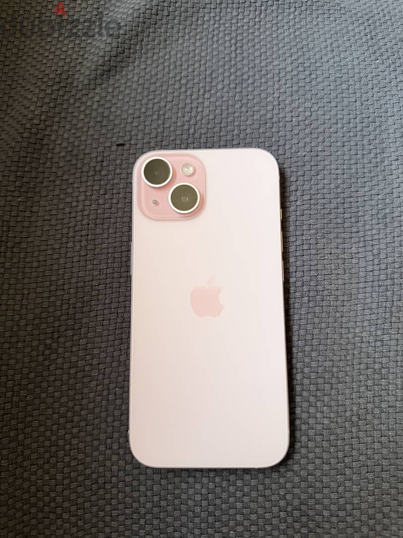 Apple - iPhone 15 4