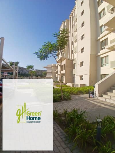بفيو جولف شقة بتشطيب كامل للاستلام الفوري للبيع في أب تاون كايرو إعمار Uptown Cairo Emaar