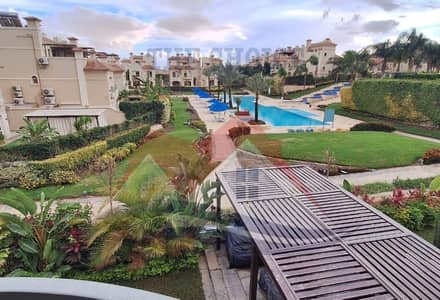Spacious villa overlooking pool - negotiable