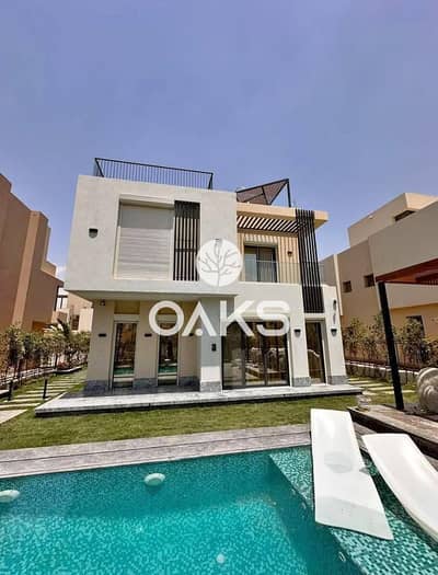 Fully Finished Villa for sale 4 bedroom + Nanny room with down payment 5% in Sodic East  (Live-in compound with full services) in New Cairo