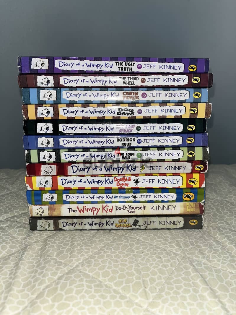 12 Book Wimpy Kid 1