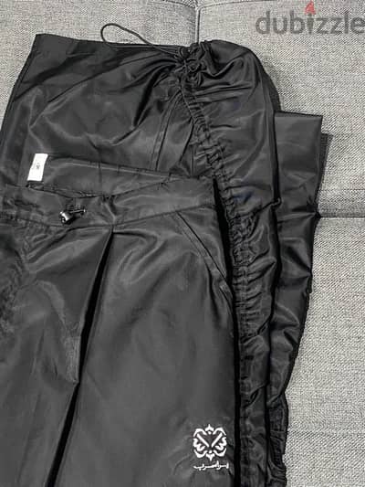 Barraserb pants