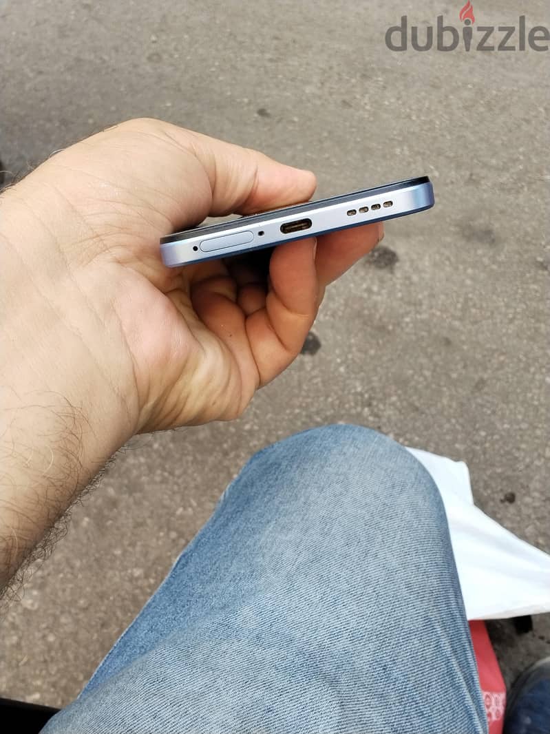 Realme c85 7