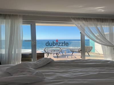 Studio apartment for sale in Marina 1, North Coast, with a private beach and only 100,000 EGP down payment. Super deluxe finishing, 42 sq m.