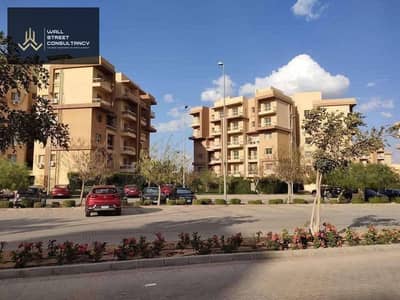شقة للبيع فى قلب حدائق اكتوبر شقة للبيع فى قلب حدائق اكتوبر