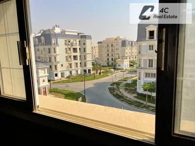 Spacious I-Villa Roof in Mountain View iCity  300 sqm + 90 sqm Roof 4 Bedrooms  Prime Location Ready to Move