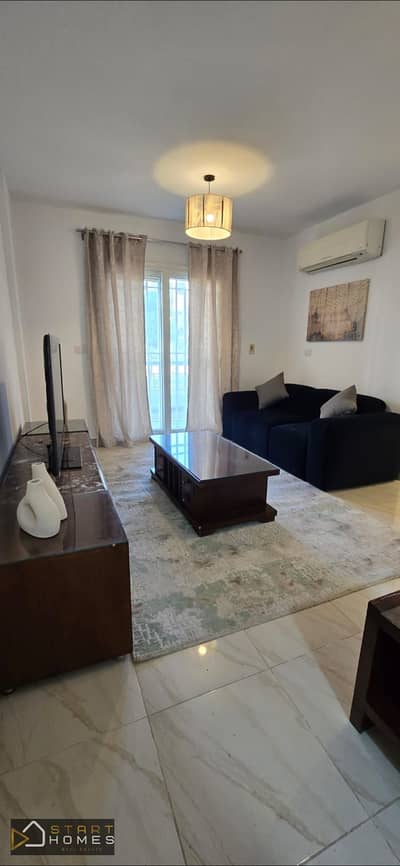 شقه 75 متر غرفتين للإيجار اول سكن مفروش في مدينتي B12 بالقرب من East Hub ,أجهزة كهربائية وتكييفات