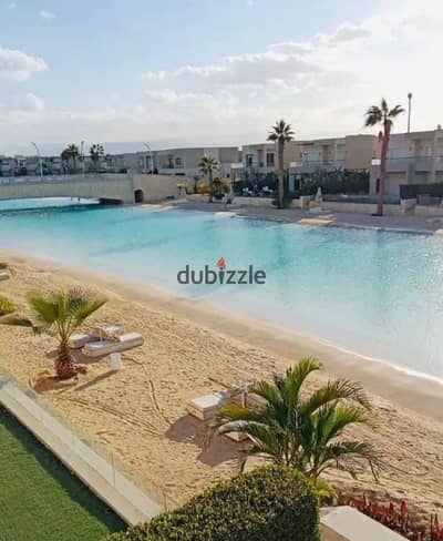 شاليه للبيع متشطب بالتكييفات فيو مميز جدا في ازها
