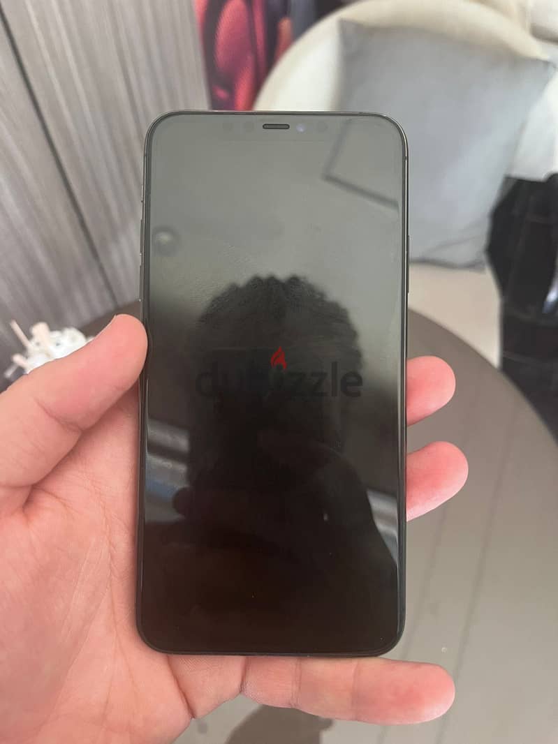 Apple - iPhone 11 Pro Max 4