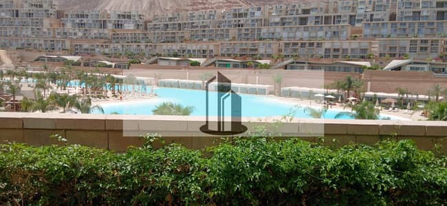 جاهز للسكن شاليه بجاردن إطلالة مباشرة على اللاجون للبيع في المونت جلالة Tatweer Misr - Il Monte Galala