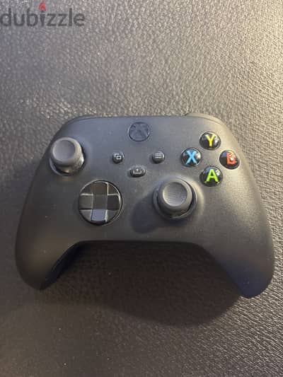 كنترولر Xbox Series X/S أصلي للبيع بحالة ممتازة