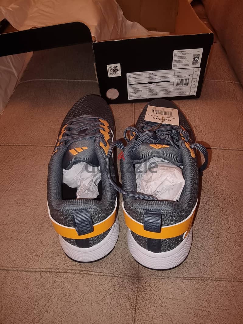 adidas shose 1