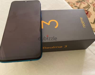 ريلمى 3 لون ازرق مستعمل بحاله جيده بدون ضريبة