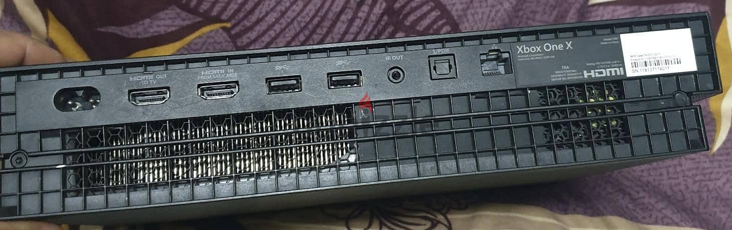 Xbox one x 1