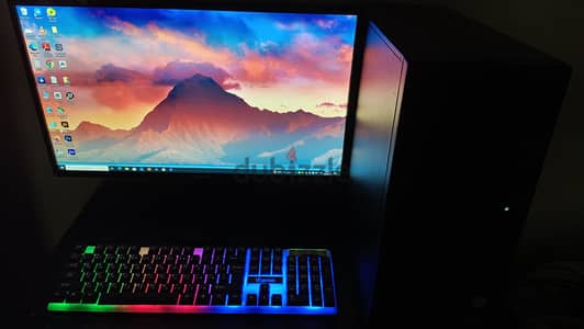 كيس كمبيوترAMD Radeon RX560 4GB+شاشة سامسونج24