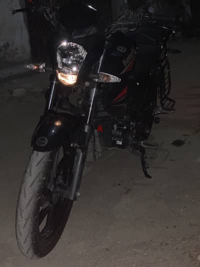 بنلي vlr200سبورت