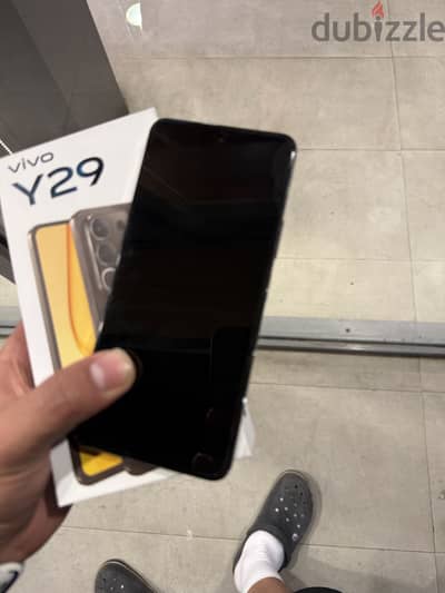 Vivo Y29