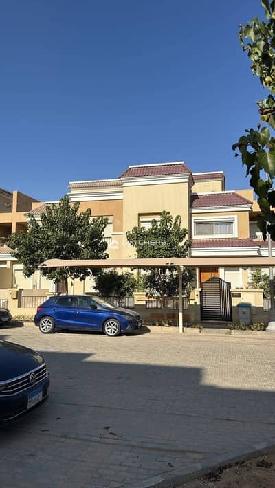 For sale a villa with a 50% discount or with a down payment of 271K for a limited time in Sarai Compound directly on the Hope Axis next to Madinaty in Sarai - Al-Mustaqbal City, New Cairo - Sarai New C