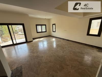 Fully finished twin house with club house and plaza view resale below market price 4 bedrooms in Uptown Cairo for sale