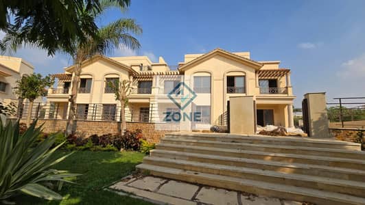 Villa for sale at a bargain price, delivery within 6 months with a small down payment