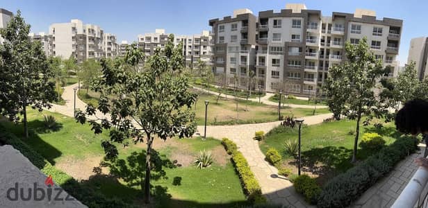 My city 200 sqm apartment for rent wide garden view B12