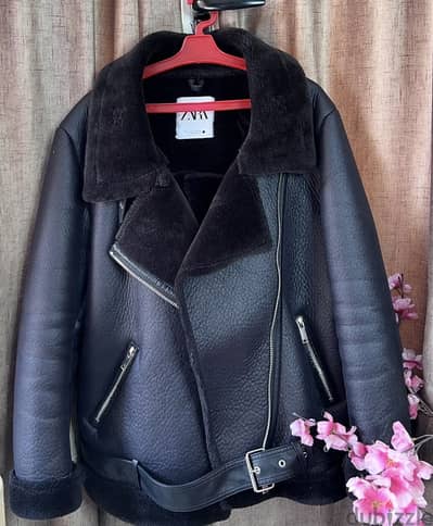 جاكيت ZARA