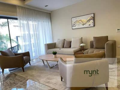شقه مفروش بموقع راقي بكمبوند ليك فيو ريزيدنس