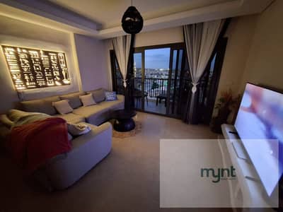 شقة مفروشة للإيجار 2 غرف نوم في زد ويست الشيخ زايد | MYNT Hospitality