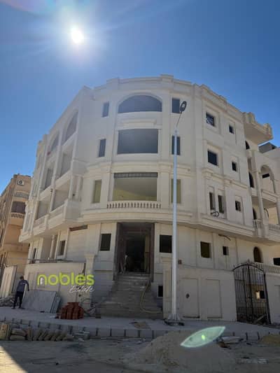 Premium 2nd-floor apartment in New Damietta. Excellent multi-aspect views (North, South, East), steps away from the beach.