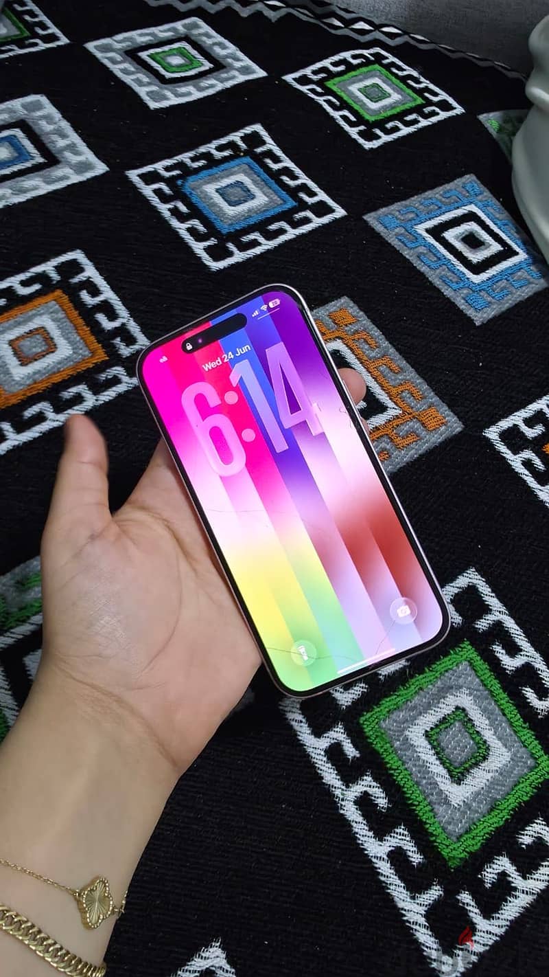 Apple - iPhone 15 4