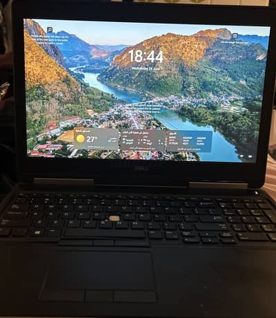 Dell Business Laptop – Core i7, 16GB RAM, 512GB Storage