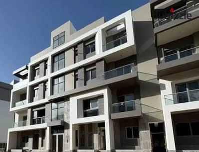 شقة نصف تشطيب فى تيراس HDP بجانب جاليريا 40 وجامعة النيل Terrace