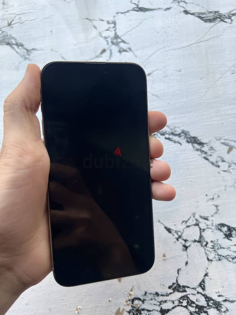 iPhone 15 pro max 3