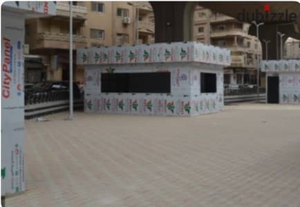 For rent a licensed car showroom located in a strategic site on Gamal Abdel Nasser axis in the Fifth Settlement, inside an active commercial area with high traffic throughout the day