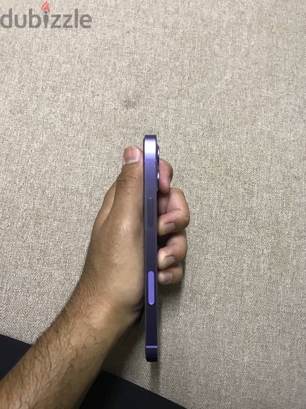 ايفون 12 عادي 4