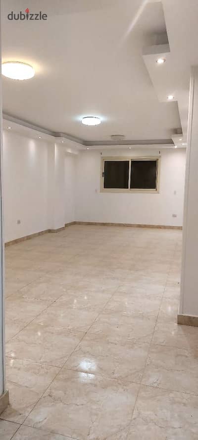 Apartment 170 meters, first gate, area A, electricity meters