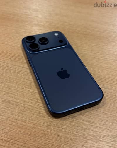 Apple - iPhone 17 Pro